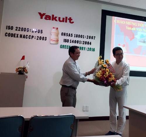 Giao lưu - tham quan - học tập tại nhà máy Yakult